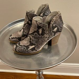 Fergalicious by fergie snakeskin print booties! Worn twice, almost new!!